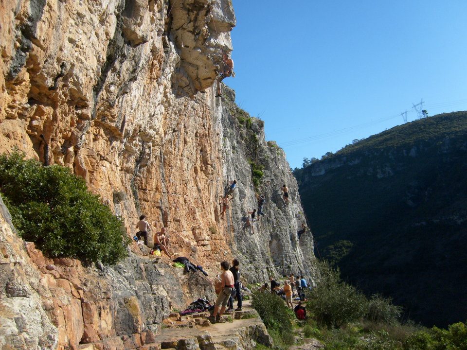 Poios 2